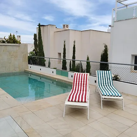 Villa Marjal *